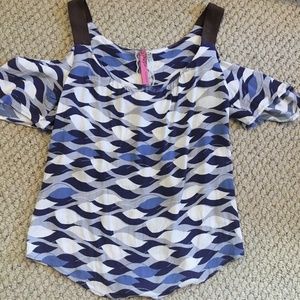 Cinnamon Girl Off the Shoulder Top